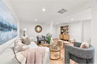 2011 Springfield Avenue, Hermosa Beach, CA 90254 - Photo 15