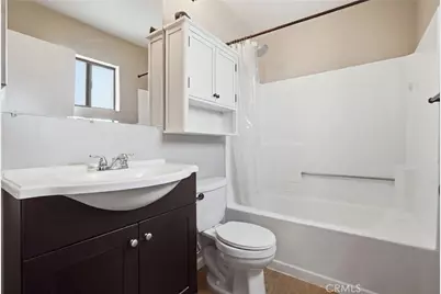 516 W 219th Street #6, Carson, CA 90745 - Photo 17