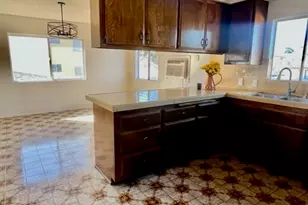 1235 W 24th St, San Pedro, CA 90731 - Photo 11