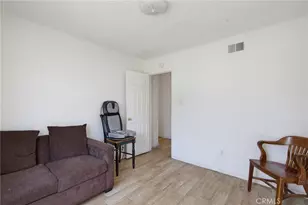 13 Paradise, Carson, CA 90745 - Photo 19