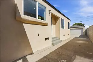733 W 108th St, Los Angeles, CA 90044 - Photo 33