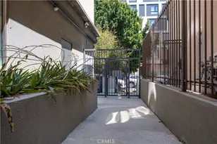 815 S Harvard Blvd, Los Angeles, CA 90005 - Photo 33