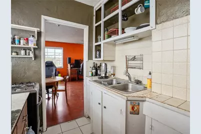 25828 President, Harbor City, CA 90710 - Photo 5