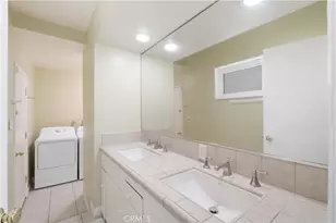 409 16th St, Manhattan Beach, CA 90266 - Photo 17