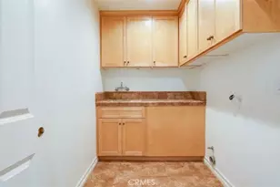 15604 Saddleback, Canyon Country, CA 91387 - Photo 21