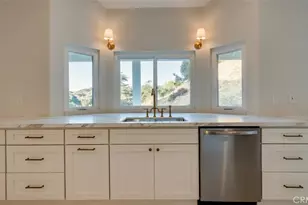 15604 Saddleback, Canyon Country, CA 91387 - Photo 15