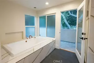 15604 Saddleback, Canyon Country, CA 91387 - Photo 37
