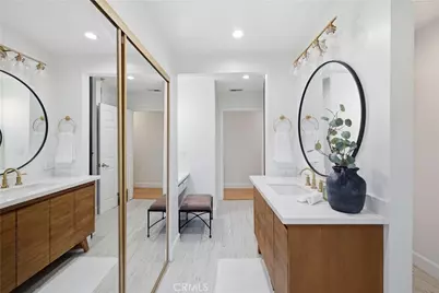 2108 Vanderbilt #E, Redondo Beach, CA 90278 - Photo 45