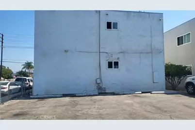 801 W F Street, Wilmington, CA 90744 - Photo 5