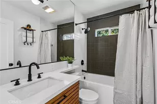 2417 W 75th St, Los Angeles, CA 90043 - Photo 23