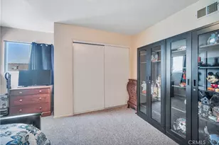 811 W Poplar St, Compton, CA 90220 - Photo 19