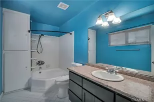 811 W Poplar St, Compton, CA 90220 - Photo 25