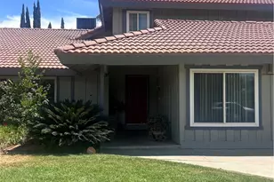 19559 Oakland, Rialto, CA 92377 - Photo 3