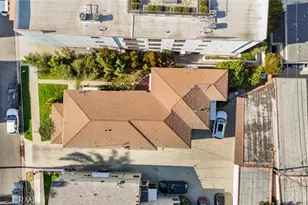 110 S Kings Rd, Los Angeles, CA 90048 - Photo 15