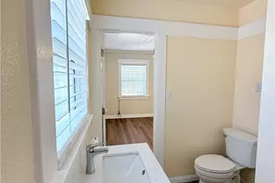 243 E 82nd, Los Angeles, CA 90003 - Photo 7