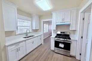 243 E 82nd, Los Angeles, CA 90003 - Photo 11