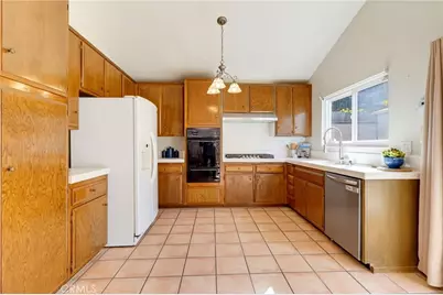 317 Lois Lane, San Pedro, CA 90732 - Photo 17