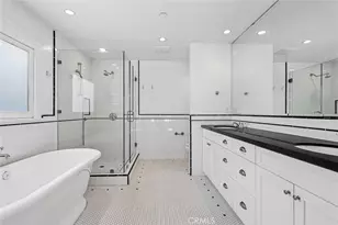 413 Emerald St, Redondo Beach, CA 90277 - Photo 43