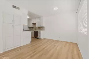 218 Thorne, Los Angeles, CA 90042 - Photo 15