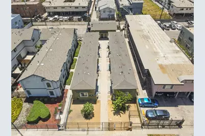 606 W 81st, Los Angeles, CA 90044 - Photo 5