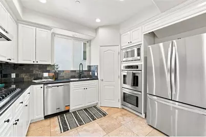 310 N Catalina #A, Redondo Beach, CA 90277 - Photo 7
