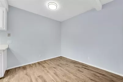 1735 E Washington #B28, Colton, CA 92324 - Photo 9