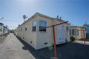 10901 S Freeman, Inglewood, CA 90304 - Photo 11