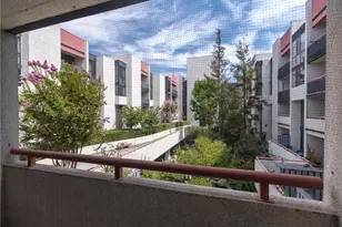 222 S Central Ave, Los Angeles, CA 90012 - Photo 23