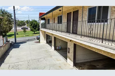 508 W Imperial Avenue, El Segundo, CA 90245 - Photo 3