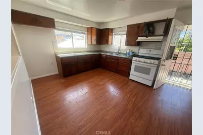 732 W 12th, San Pedro, CA 90731 - Photo 3