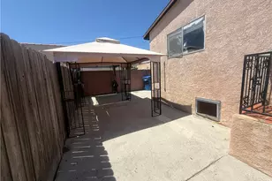 732 W 12th, San Pedro, CA 90731 - Photo 11