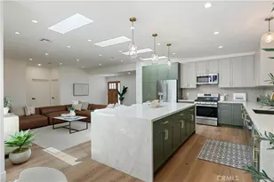 2171 W 26th Pl, Los Angeles, CA 90018 - Photo 11