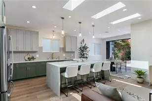 2171 W 26th Pl, Los Angeles, CA 90018 - Photo 13