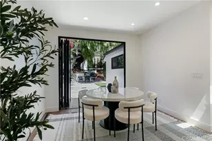 2171 W 26th Pl, Los Angeles, CA 90018 - Photo 15