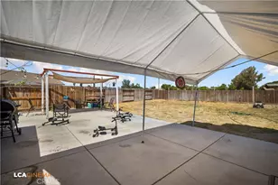1807 Keepsake Ct, Bakersfield, CA 93307 - Photo 29