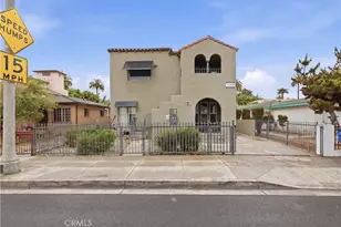 2911 S Palm Grove Ave, Los Angeles, CA 90016 - Photo 23