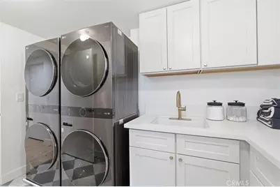 845 11th, Manhattan Beach, CA 90266 - Photo 45