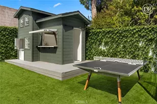 845 11th, Manhattan Beach, CA 90266 - Photo 9