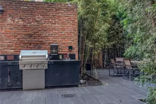 460 S Spring Unit 702, Los Angeles, CA 90013 - Photo 31