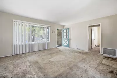 15313 Roselle Avenue, Lawndale, CA 90260 - Photo 5