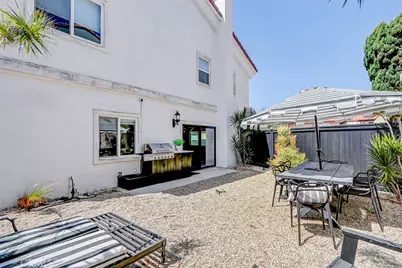 2113 Harriman, Redondo Beach, CA 90278 - Photo 15