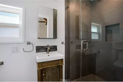 6320 W 85th Street, Los Angeles, CA 90045 - Photo 25