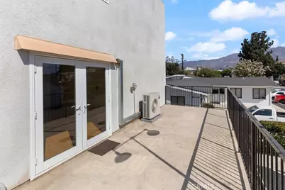 1115 Cordova Street #123, Pasadena, CA 91106 - Photo 17