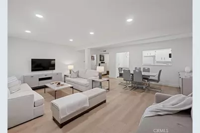 4700 Natick #204, Sherman Oaks, CA 91403 - Photo 1