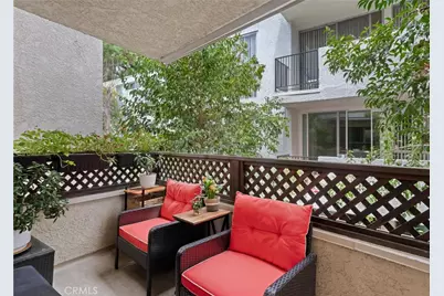 4700 Natick #204, Sherman Oaks, CA 91403 - Photo 5