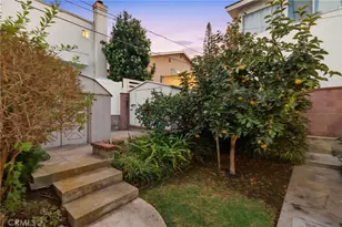 1129 W 9th St, San Pedro, CA 90731 - Photo 47