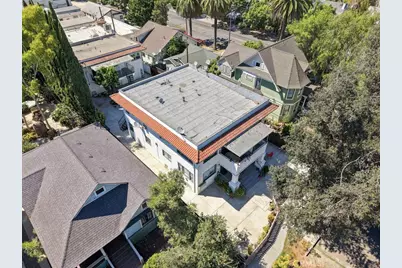 943 Chestnut Avenue, Long Beach, CA 90813 - Photo 13