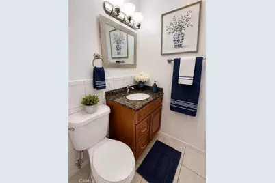 943 Chestnut Avenue, Long Beach, CA 90813 - Photo 29
