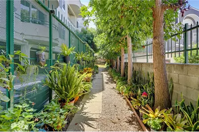 3535 Dunn Drive #201, Los Angeles, CA 90034 - Photo 25