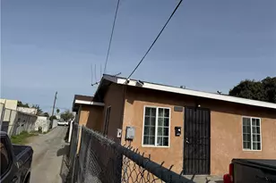 1515 E Young, Wilmington, CA 90744 - Photo 3